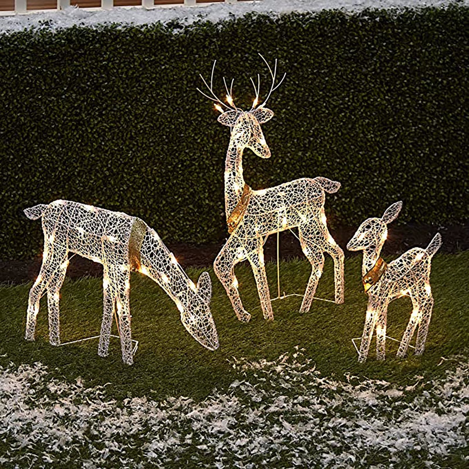 3Pc Lighted Deer Reindeer Family Lighted Deer Christmas Decor with Led Lights Light up Bucks Doe and Fawn Indoor or Outdoor Yard